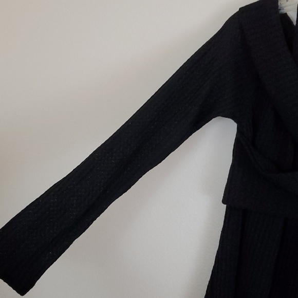 NWT Dressfo Black Peasant Style Long Sleeve Pullover Top S - Picture 10 of 12